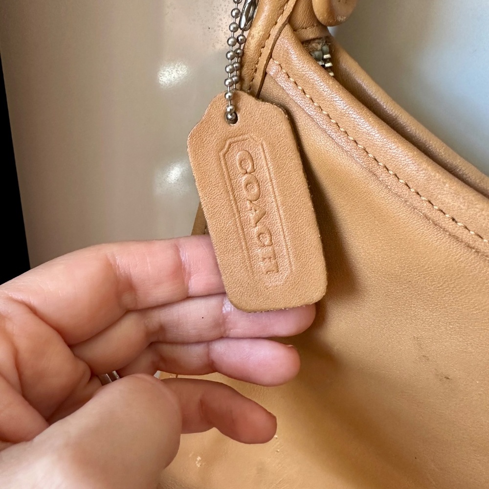 Vintage Coach Andrea Bucket  Camel Light BrowN - Picture 4 of 9